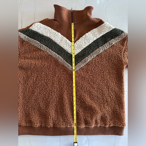 NWOTs Royal & Reese Teddy Bear Fleece Chevron Retro 80s 1/4 Zip Pullover Jacket - Picture 7 of 13